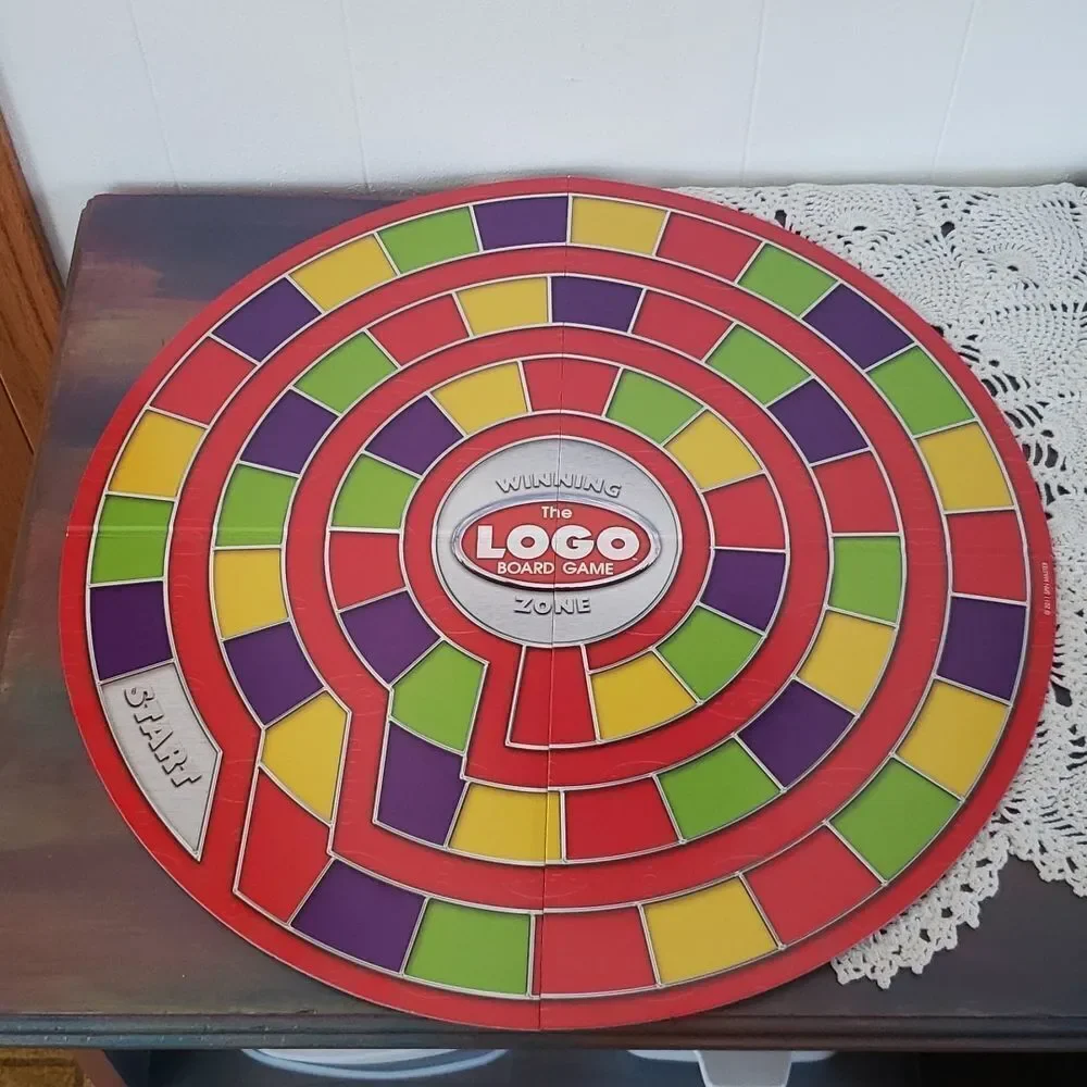 The LOGO Board Game - The Board Game About the Brands You Love! New - Open Box